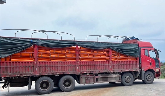 Lớp lửa sợi thủy tinh bánh vỏ pháo hoa 3in 4in ống nát cho các bữa tiệc
