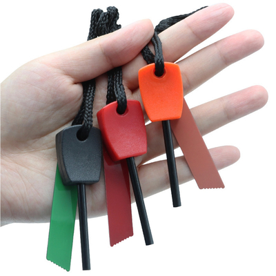 Cắm trại ngoài trời Sản phẩm sinh tồn bằng sắt Mấy răng cào Mini Fire Starter Thép đá